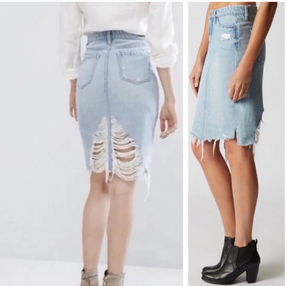 Blank NYC Denim Faithful Big Reveal Skirt Sz 28 Distressed